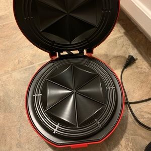 Grilled cheese maker